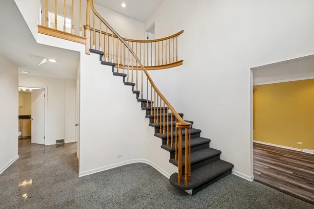 $5,900 | 2175 Kipling Lane, Highland Park, IL 60035