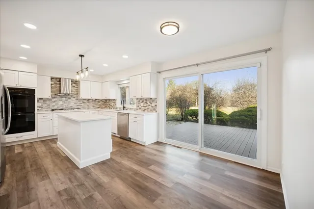 $5,900 | 2175 Kipling Lane, Highland Park, IL 60035