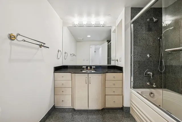 $5,900 | 2175 Kipling Lane, Highland Park, IL 60035