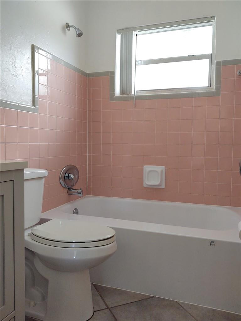 531 Northeast 17th Street Boca Raton, FL 33432 - Photo 14 of 37 Photo 14