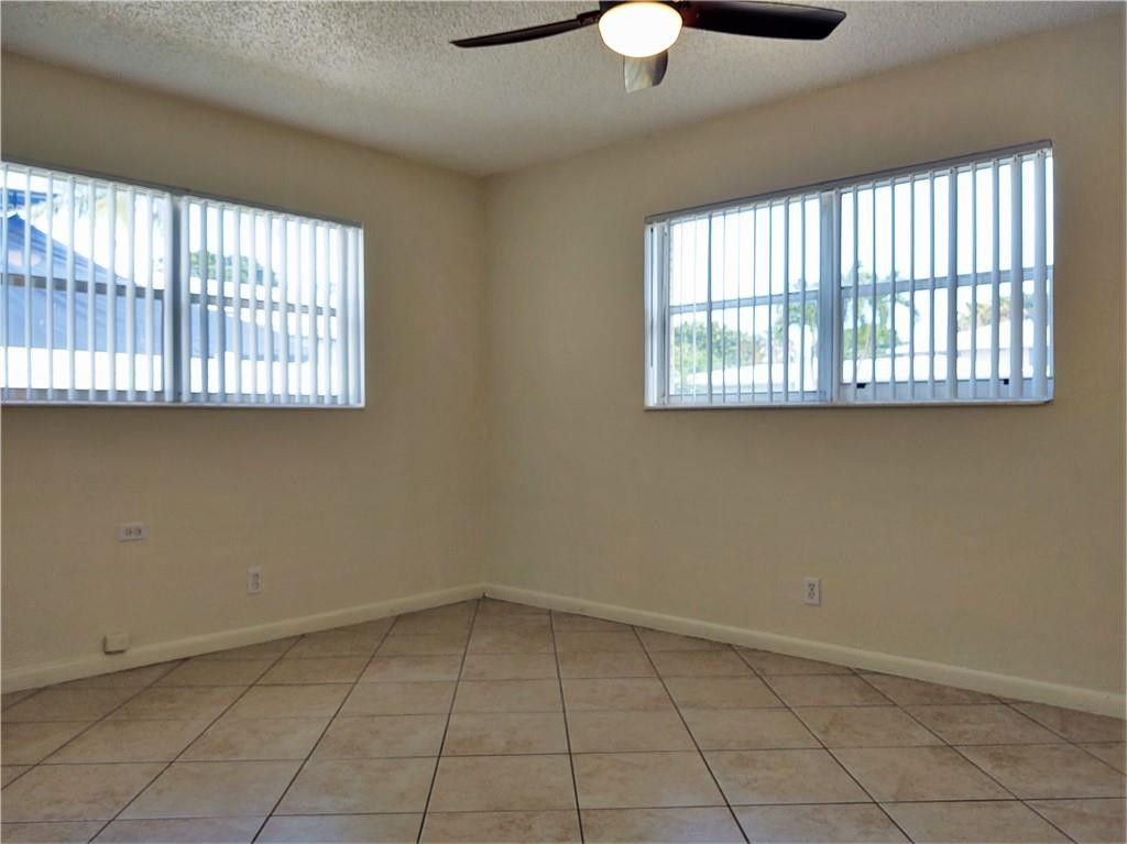 531 Northeast 17th Street Boca Raton, FL 33432 - Photo 16 of 37 Photo 16