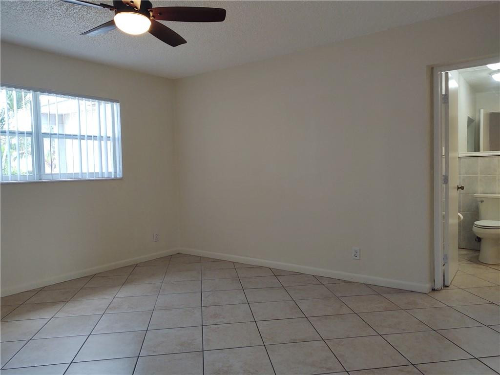 531 Northeast 17th Street Boca Raton, FL 33432 - Photo 9 of 37 Photo 9