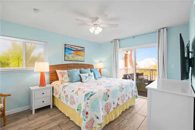 $629,000 | 42 Nassau Drive, Rockport, TX 78382