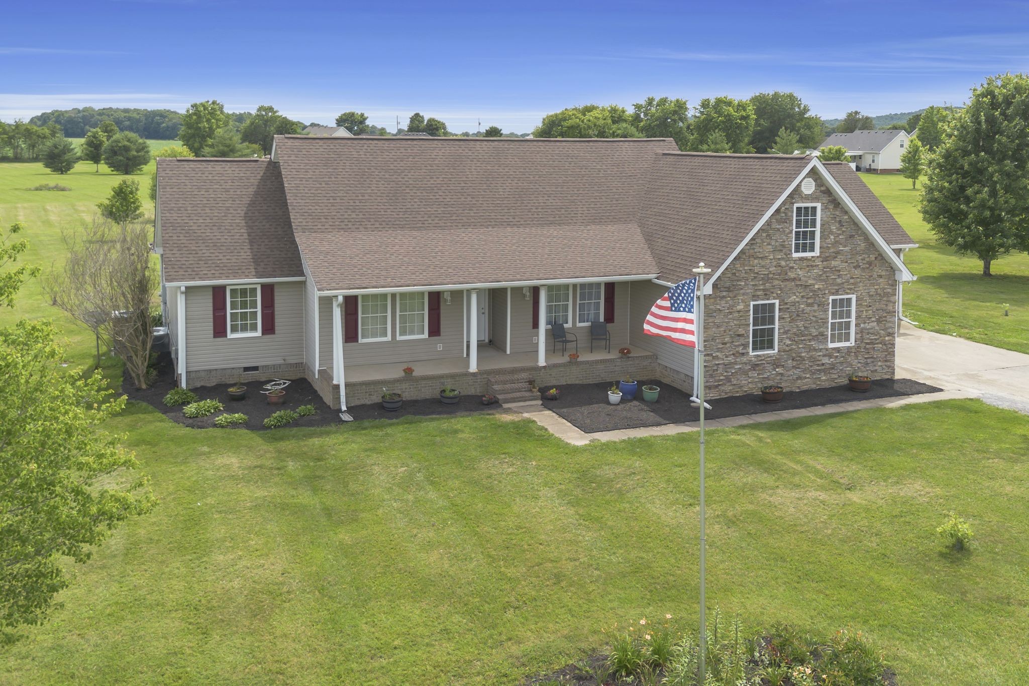 6250 Hoover Road Lascassas, TN 37085 - Photo 3 of 67 Gallery Image 3