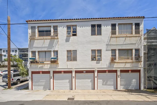 $3,495 | 2253 Brant Street, San Diego, CA 92101