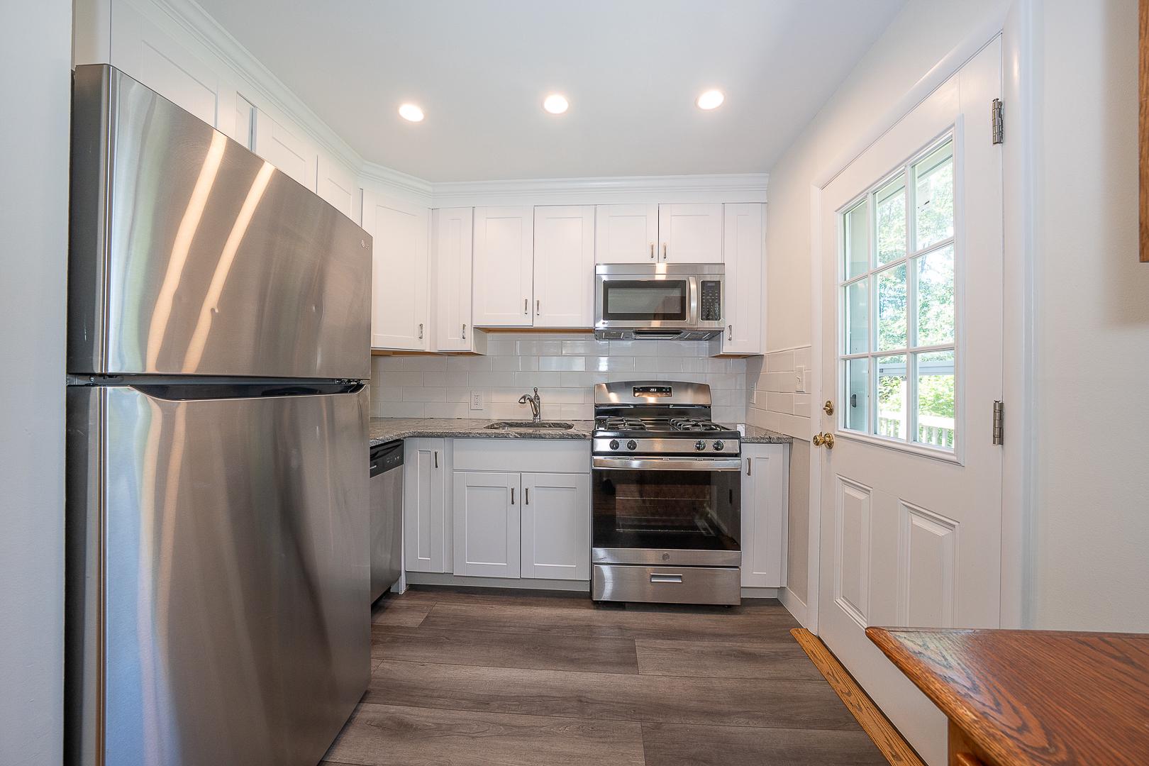 35 Eastwood Road Berwyn, PA 19312 - Photo 7 of 30