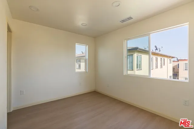 $2,900 | 1118 West 110th Street, Unit A, Los Angeles, CA 90044