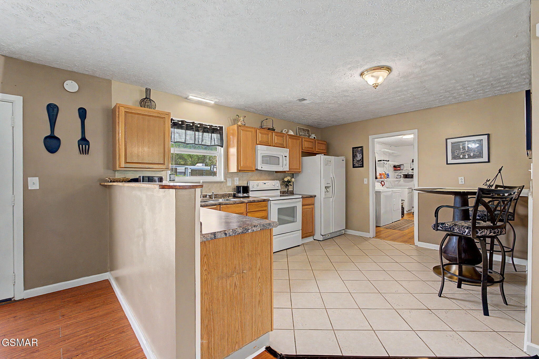2319 Pittman Center Road Sevierville, TN 37876 - Photo 10 of 34 Gallery Image 10