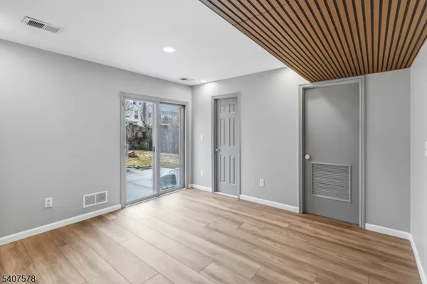 $4,250 | 19 Dacotah Avenue, Lake Hiawatha, NJ 07034