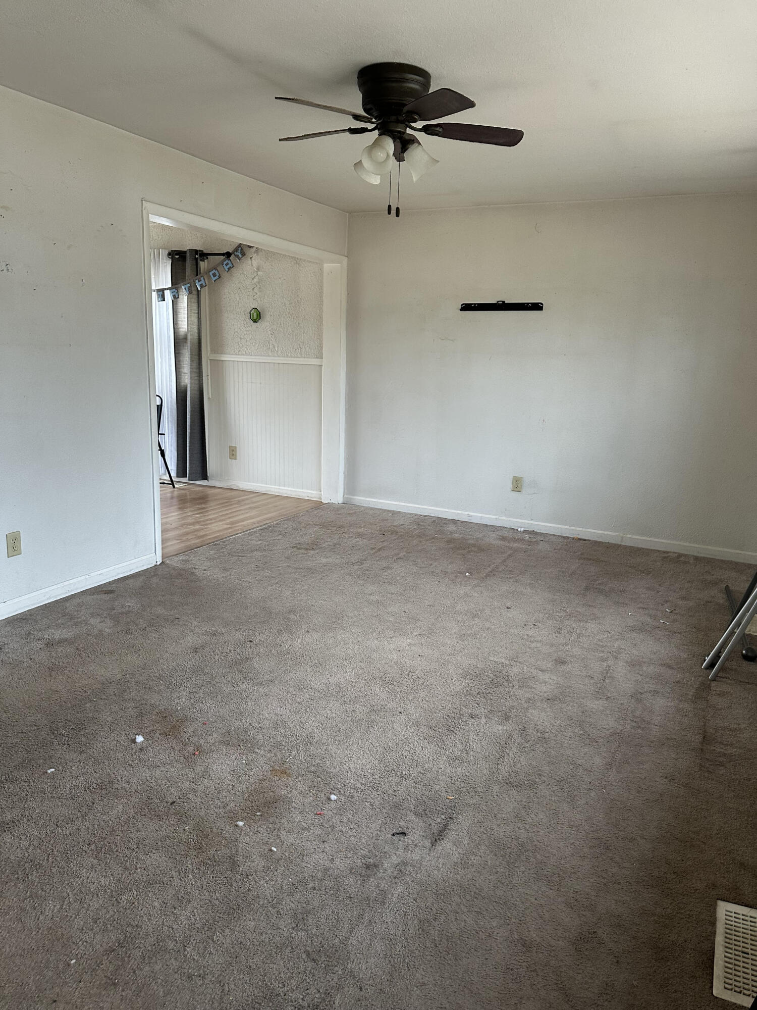 412 Nantucket Road Valparaiso, IN 46385 - Photo 5 of 20 1500x2000