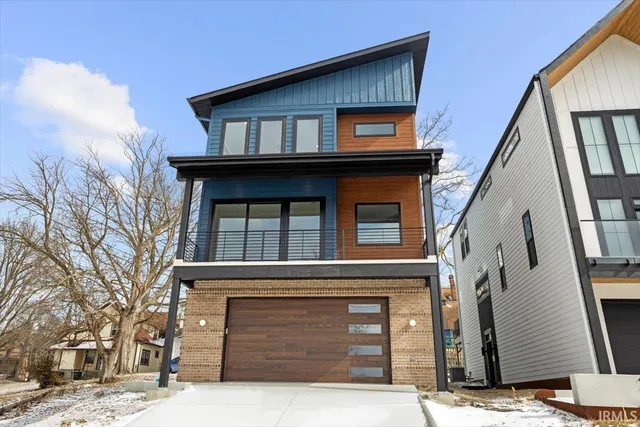 $765,000 | 285 South 8th Street, Lafayette, IN 47901