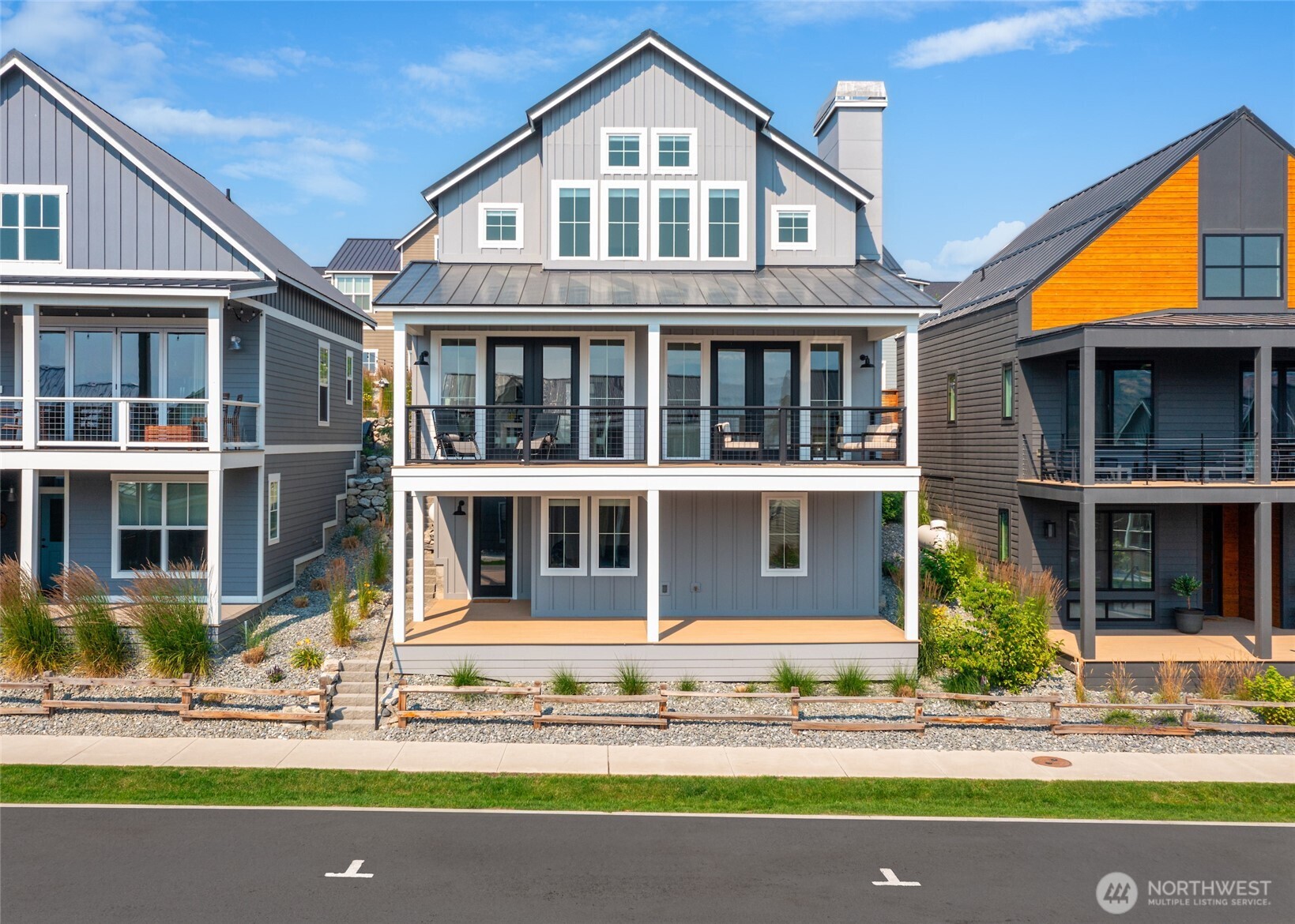 259 Bobcat Lane Chelan, WA 98816 - Photo 3 of 40 front view of a house