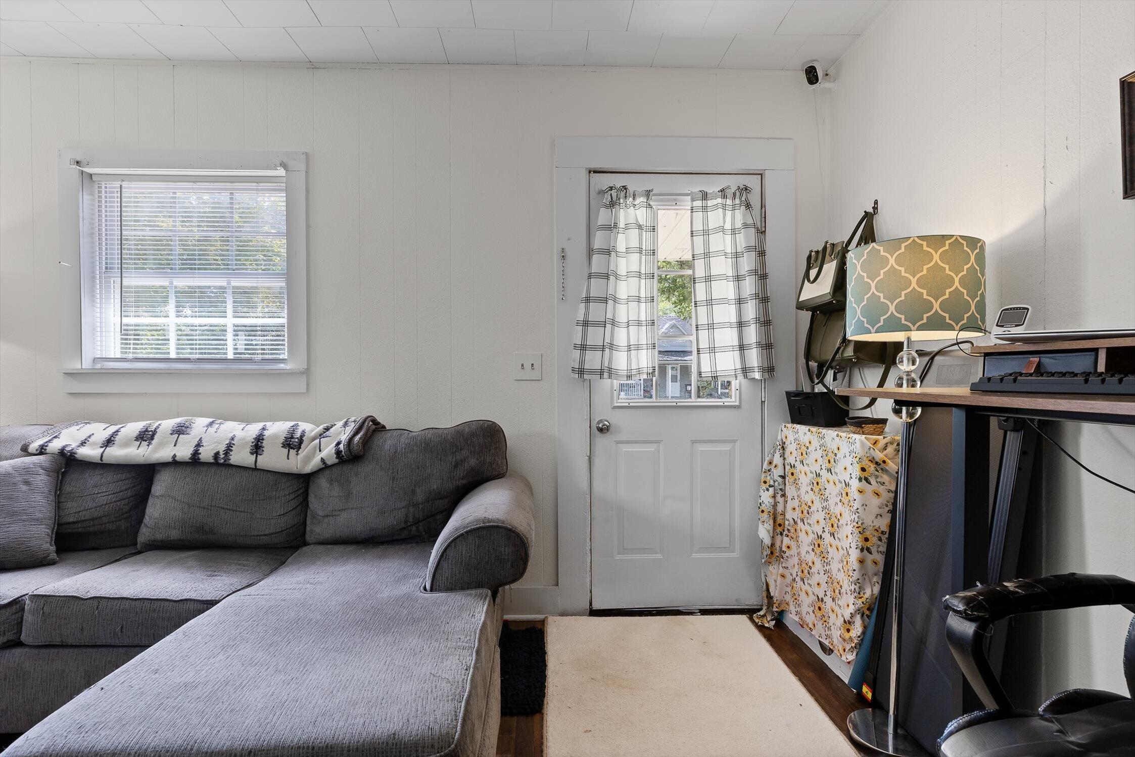 228 Oak Street Dunlap, TN 37327 - Photo 2 of 17 24-Oak St-8