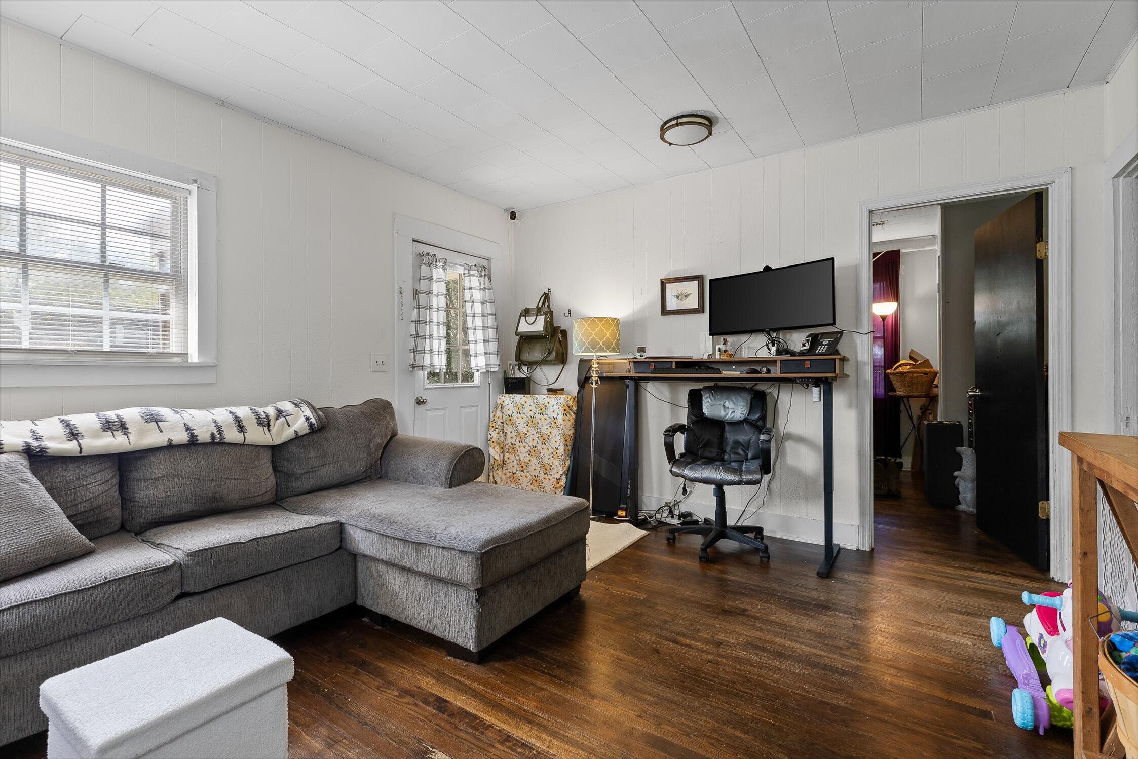 228 Oak Street Dunlap, TN 37327 - Photo 3 of 17 20-Oak St-12