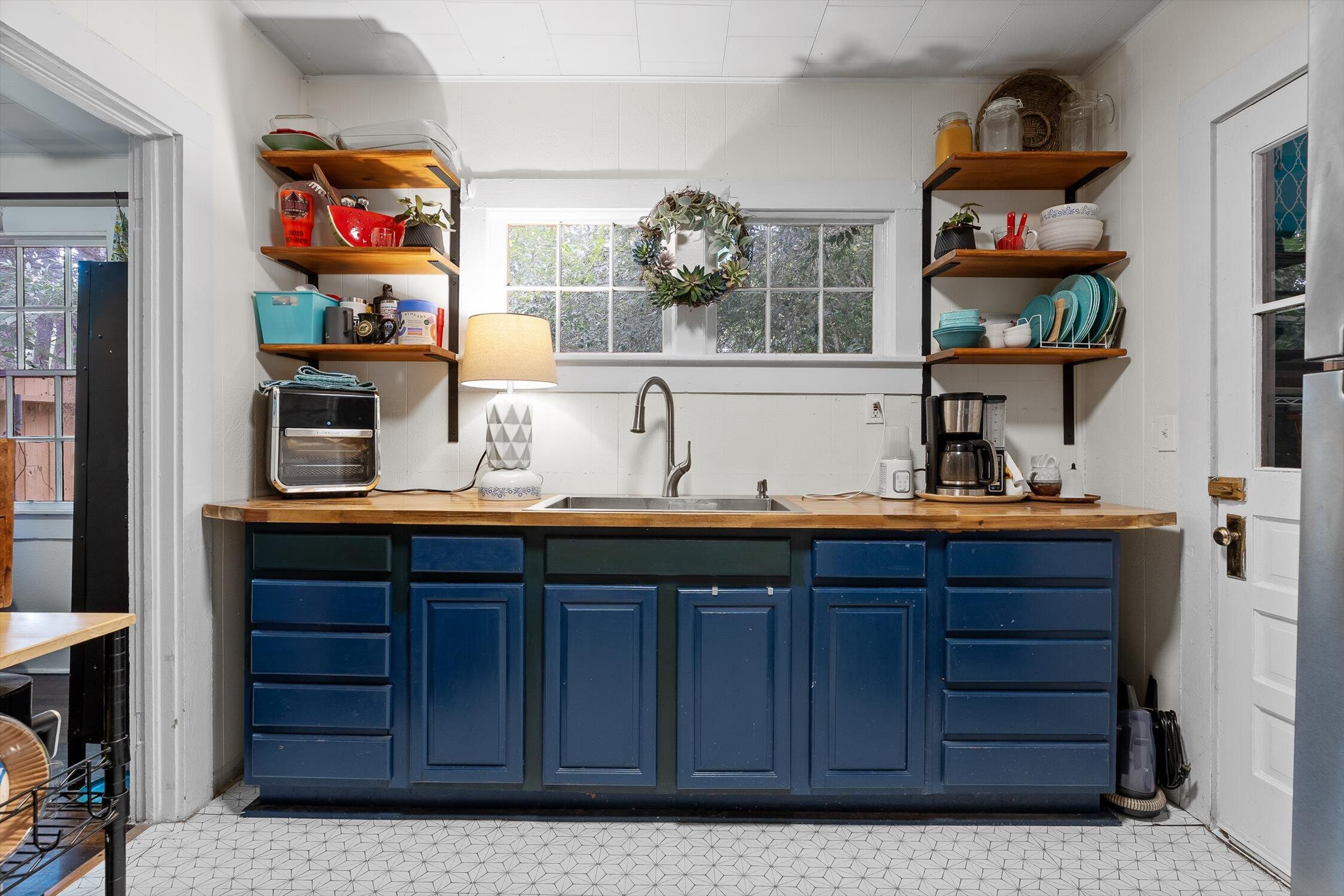 228 Oak Street Dunlap, TN 37327 - Photo 8 of 17 14-Oak St-18