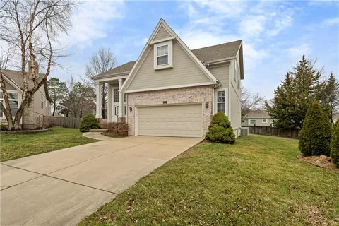 $399,000 | 12407 England Street, Overland Park, KS 66213