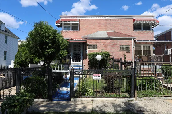 $599,900 | 4108 Wilder Avenue | Wakefield