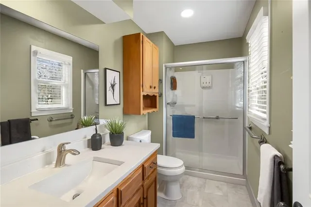 $259,995 | 16512 East Ellison Way, Independence, MO 64055