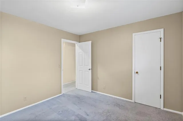 $259,995 | 16512 East Ellison Way, Independence, MO 64055