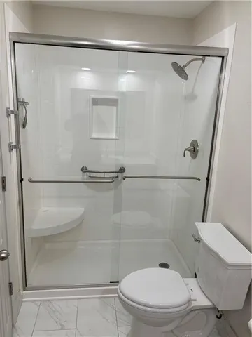 $259,995 | 16512 East Ellison Way, Independence, MO 64055