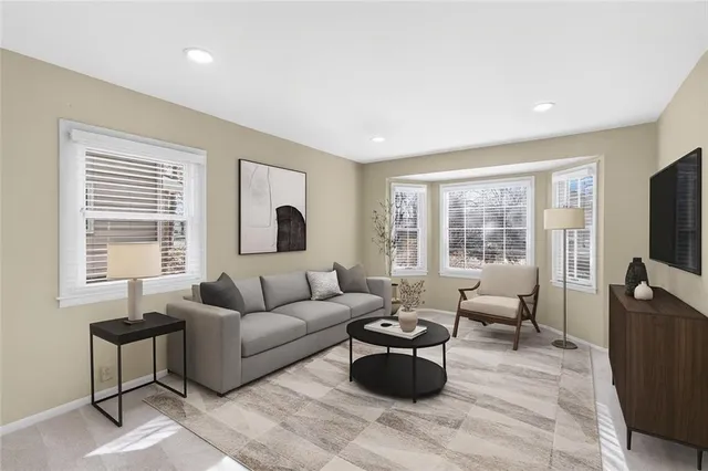 $259,995 | 16512 East Ellison Way, Independence, MO 64055