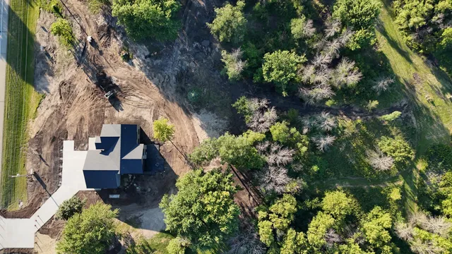 $699,900 | 1218 Highway Street North, Dodge Center, MN 55927