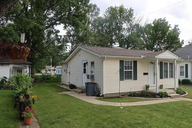 $149,000 | 1003 Broadway Street, Washington Court House, OH 43160