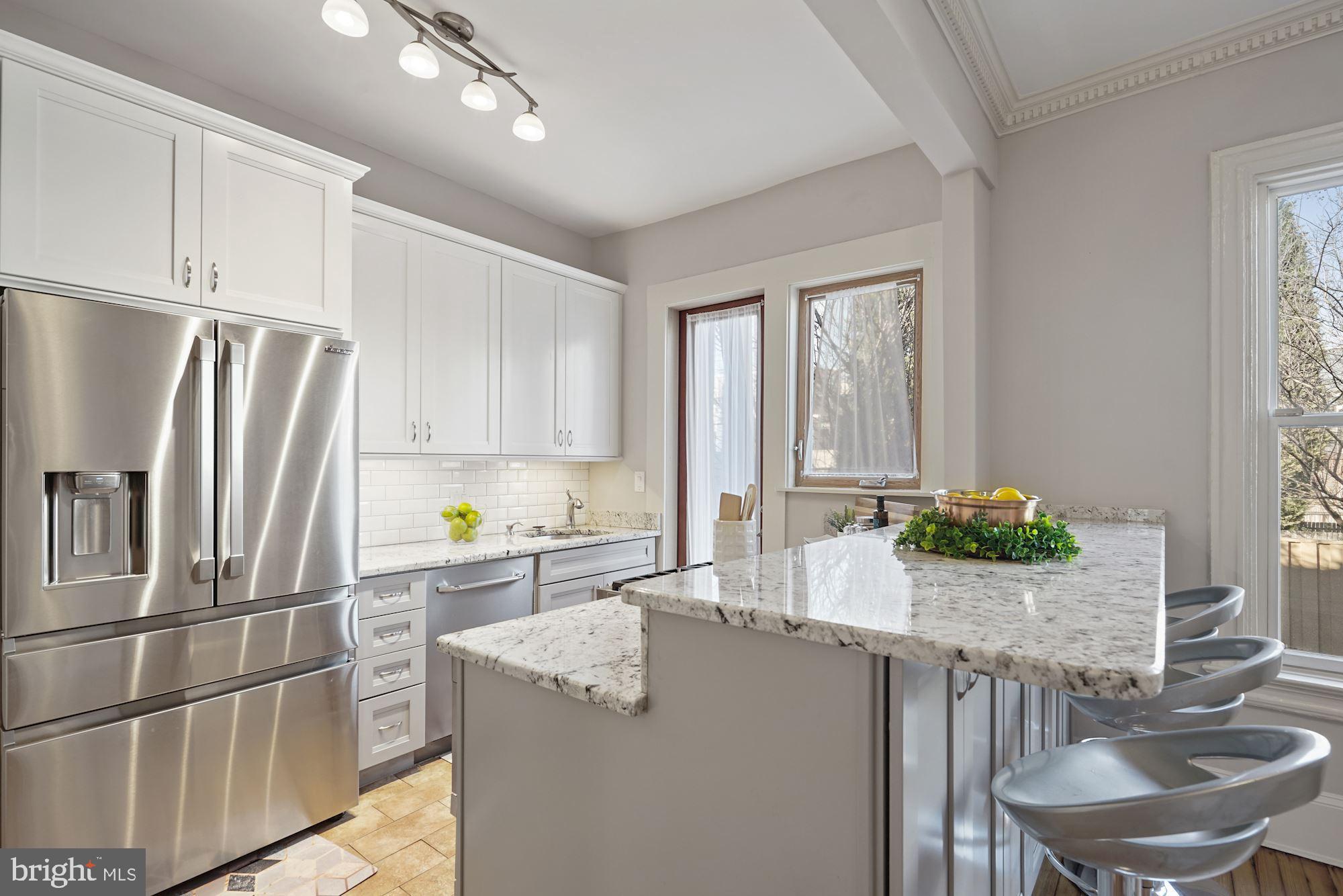 516 F Street Northeast Washington, DC 20002 - Photo 9 of 35 Gallery Image 9
