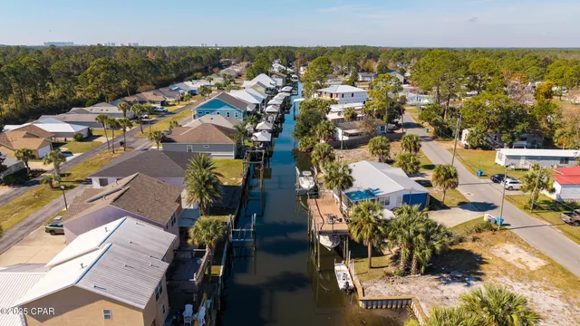 $1,995 | 6588 Harbour Boulevard, Panama City Beach, FL 32407