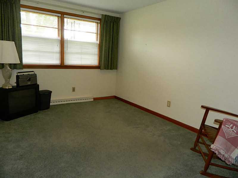 1331 Ronald Road Springfield, OH 45503 - Photo 14 of 25