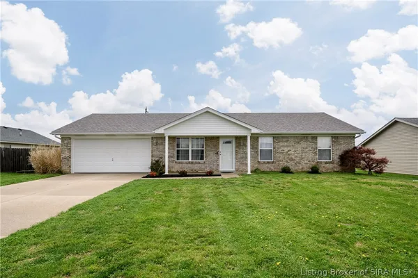 $259,000 | 1103 Stonelilly Drive, Jeffersonville, IN 47130