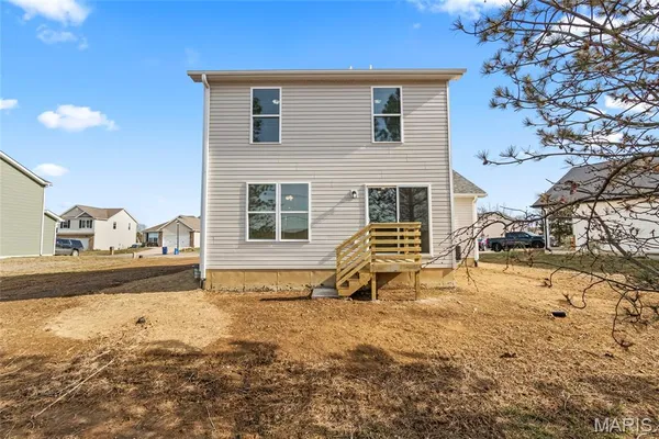 $299,900 | 1404 Orchard Lakes Circle, Belleville, IL 62220