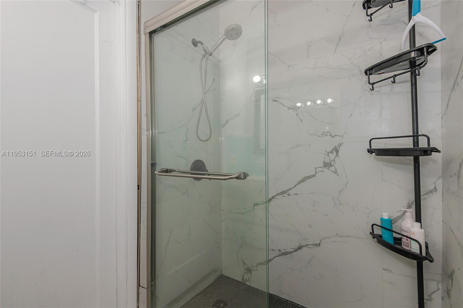 1491 Northeast 132nd Road North Miami, FL 33161 - Photo 18 of 28