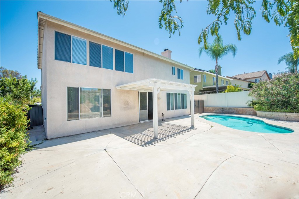 3134 Ranier Street Corona, CA 92881 - Photo 38 of 47 Gallery Image 38