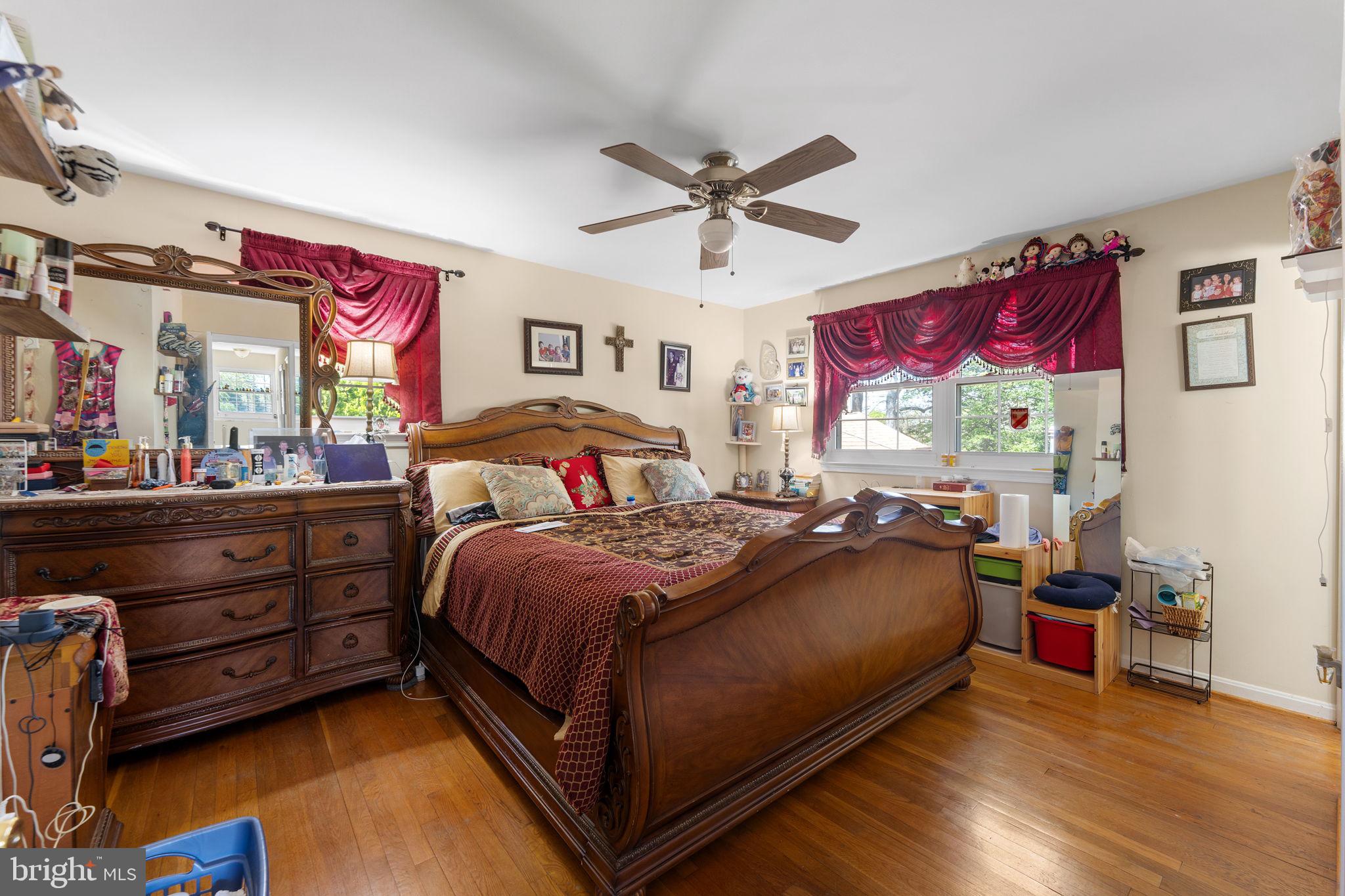 8610 Clydesdale Road Springfield, VA 22151 - Photo 20 of 42 Primary bedroom