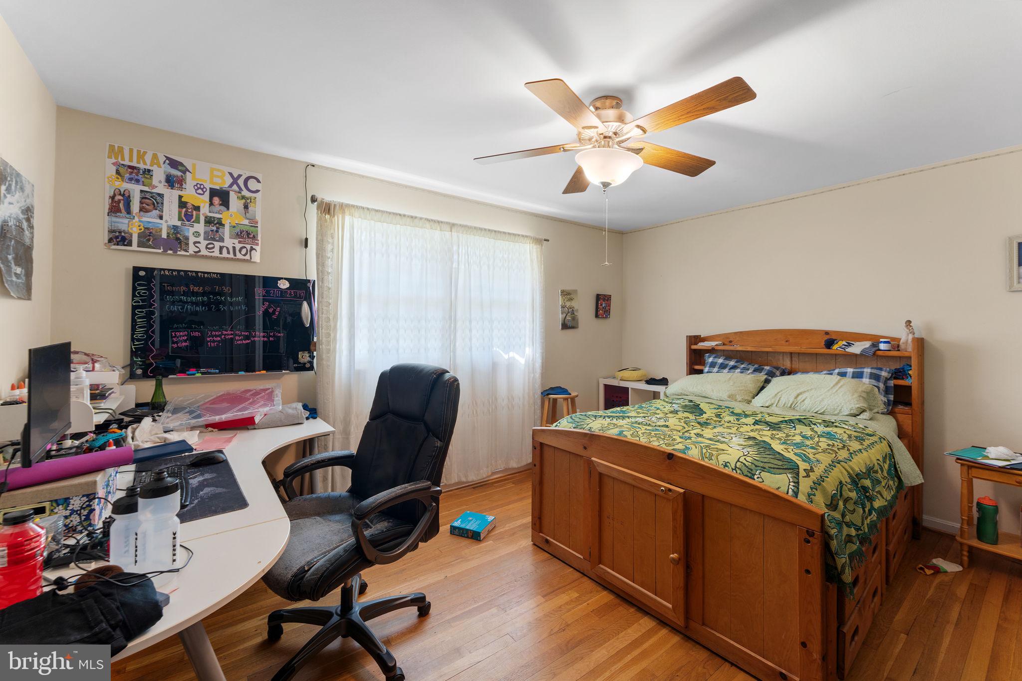8610 Clydesdale Road Springfield, VA 22151 - Photo 23 of 42 Bedroom two