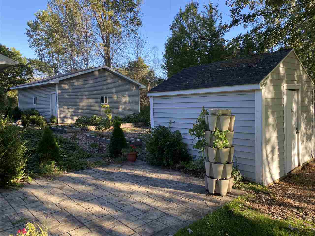 5704 Grand River Road Bancroft, MI 48414 - Photo 25 of 40