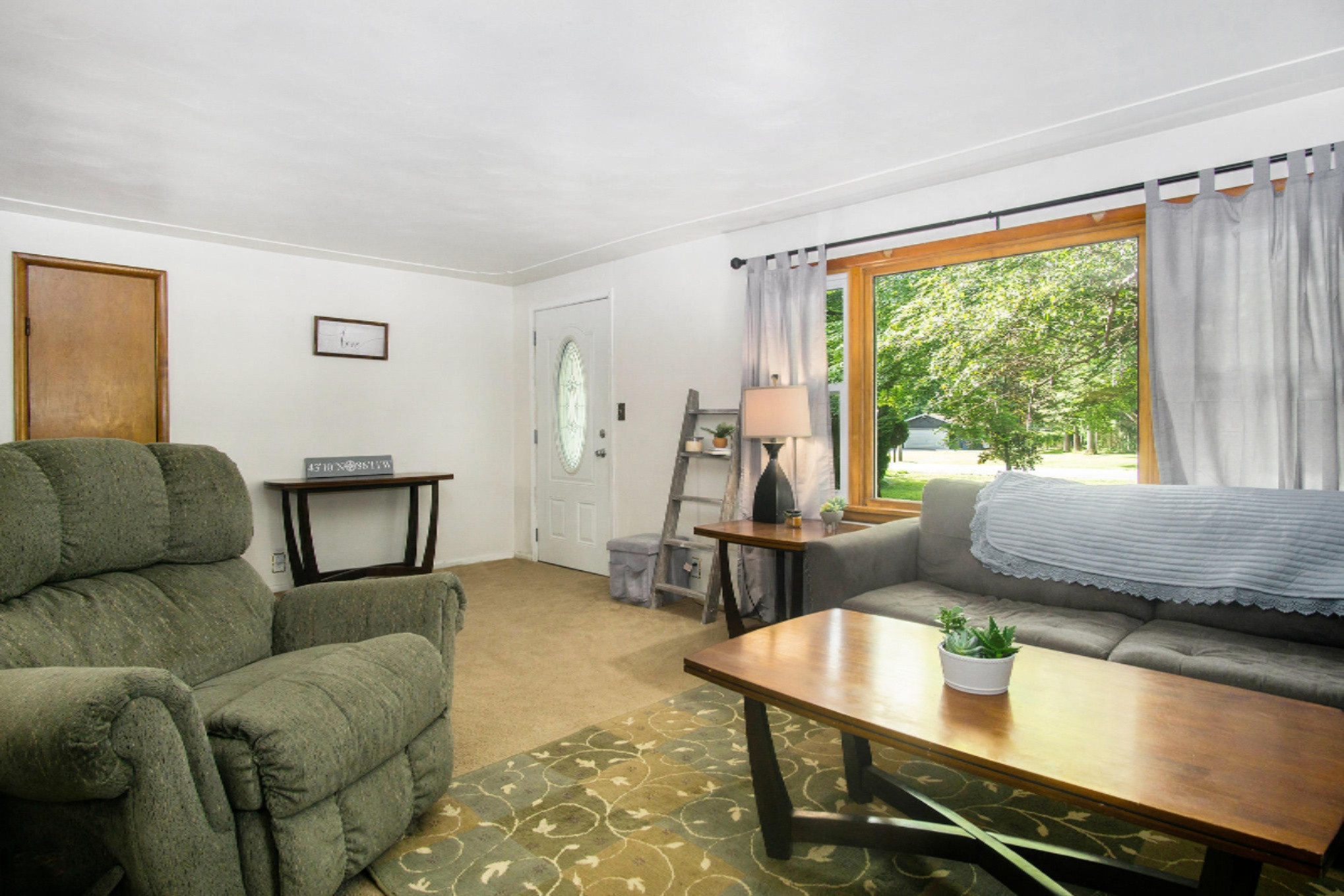 2370 East Hile Road Muskegon, MI 49444 - Photo 11 of 26 DSC08484