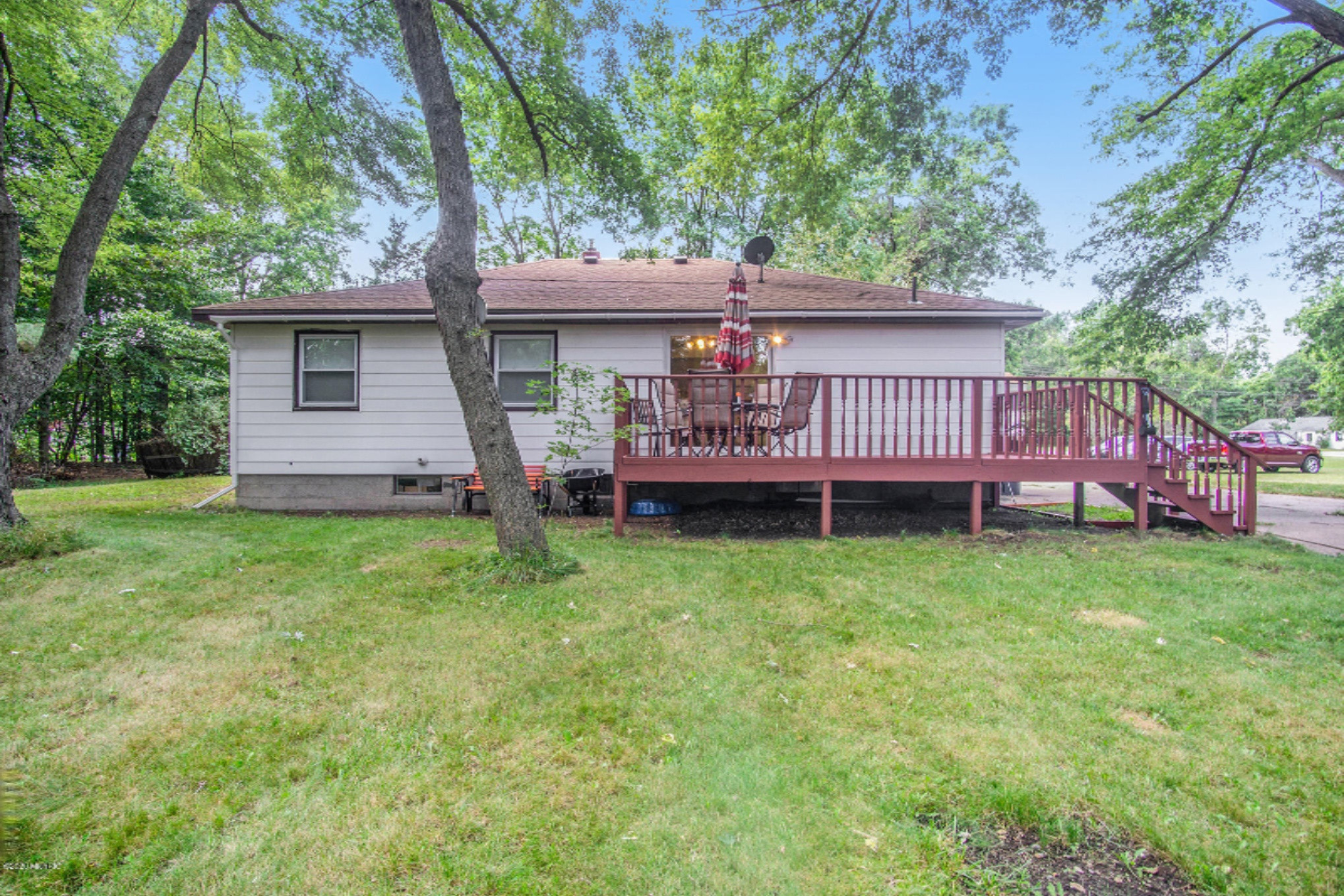 2370 East Hile Road Muskegon, MI 49444 - Photo 5 of 26 DSC08472
