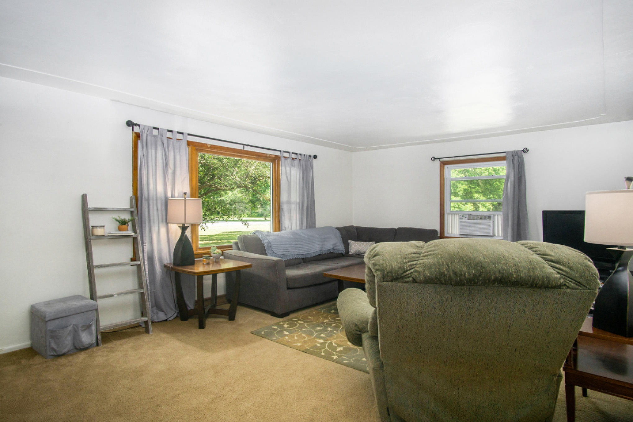 2370 East Hile Road Muskegon, MI 49444 - Photo 10 of 26 DSC08482