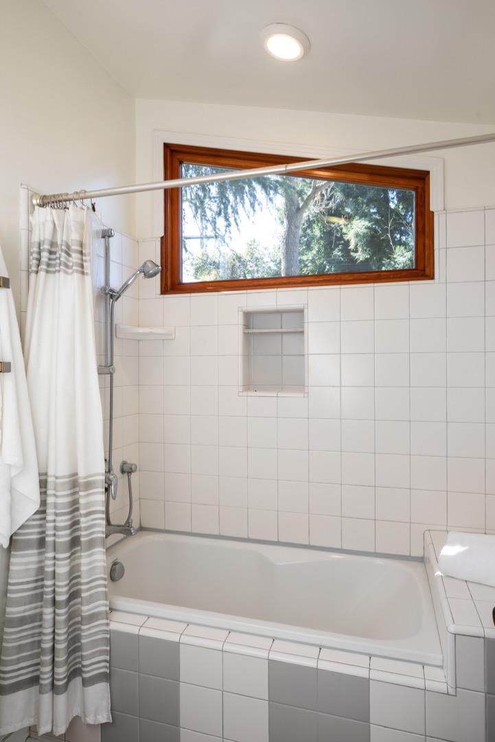 204 Princeton Road Menlo Park, CA 94025 - Photo 24 of 40