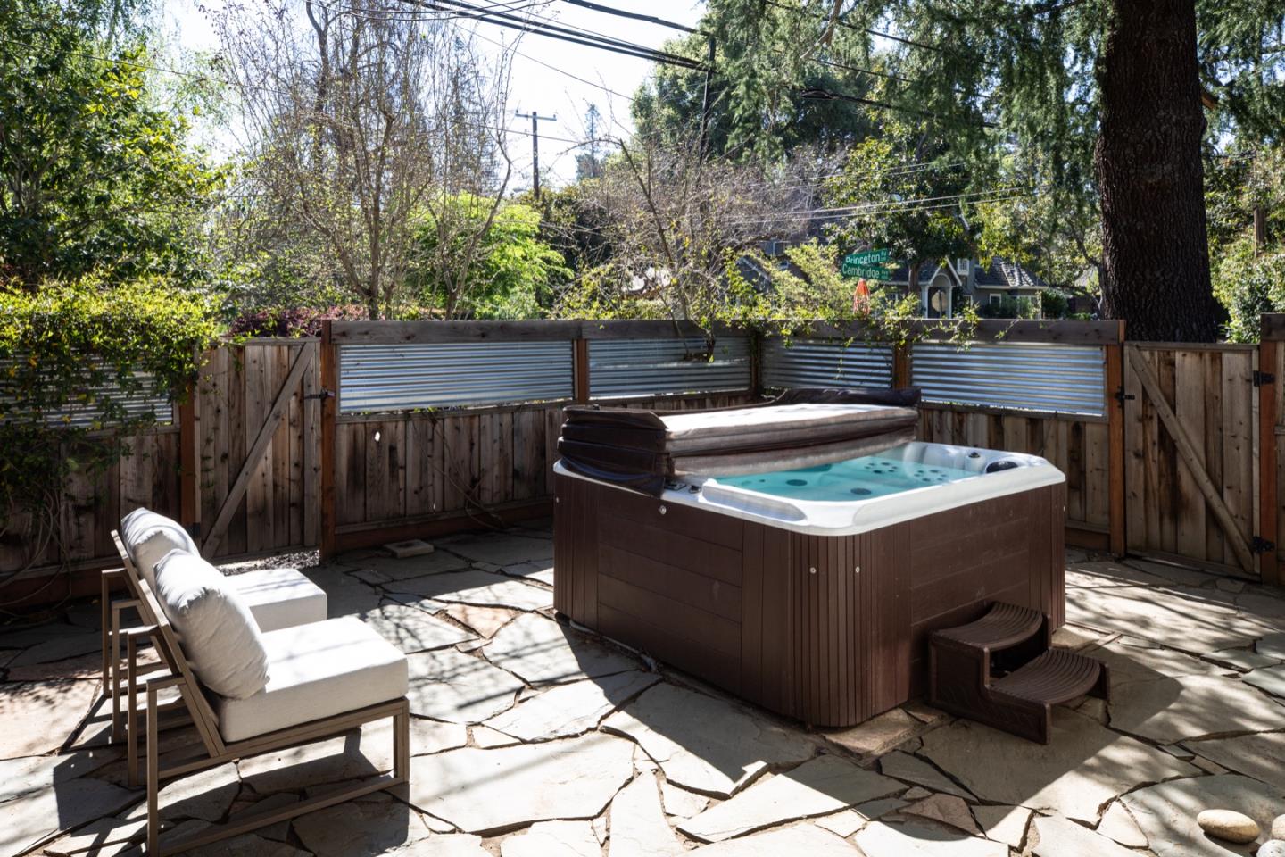 204 Princeton Road Menlo Park, CA 94025 - Photo 36 of 40