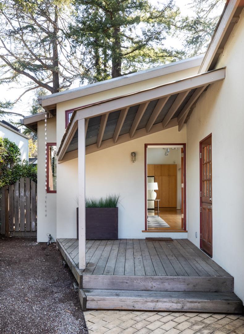 204 Princeton Road Menlo Park, CA 94025 - Photo 37 of 40