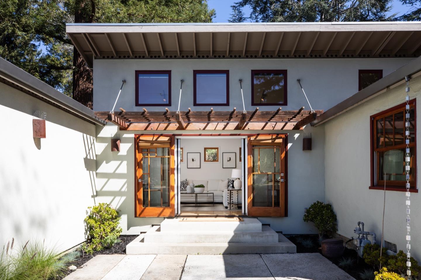 204 Princeton Road Menlo Park, CA 94025 - Photo 5 of 40