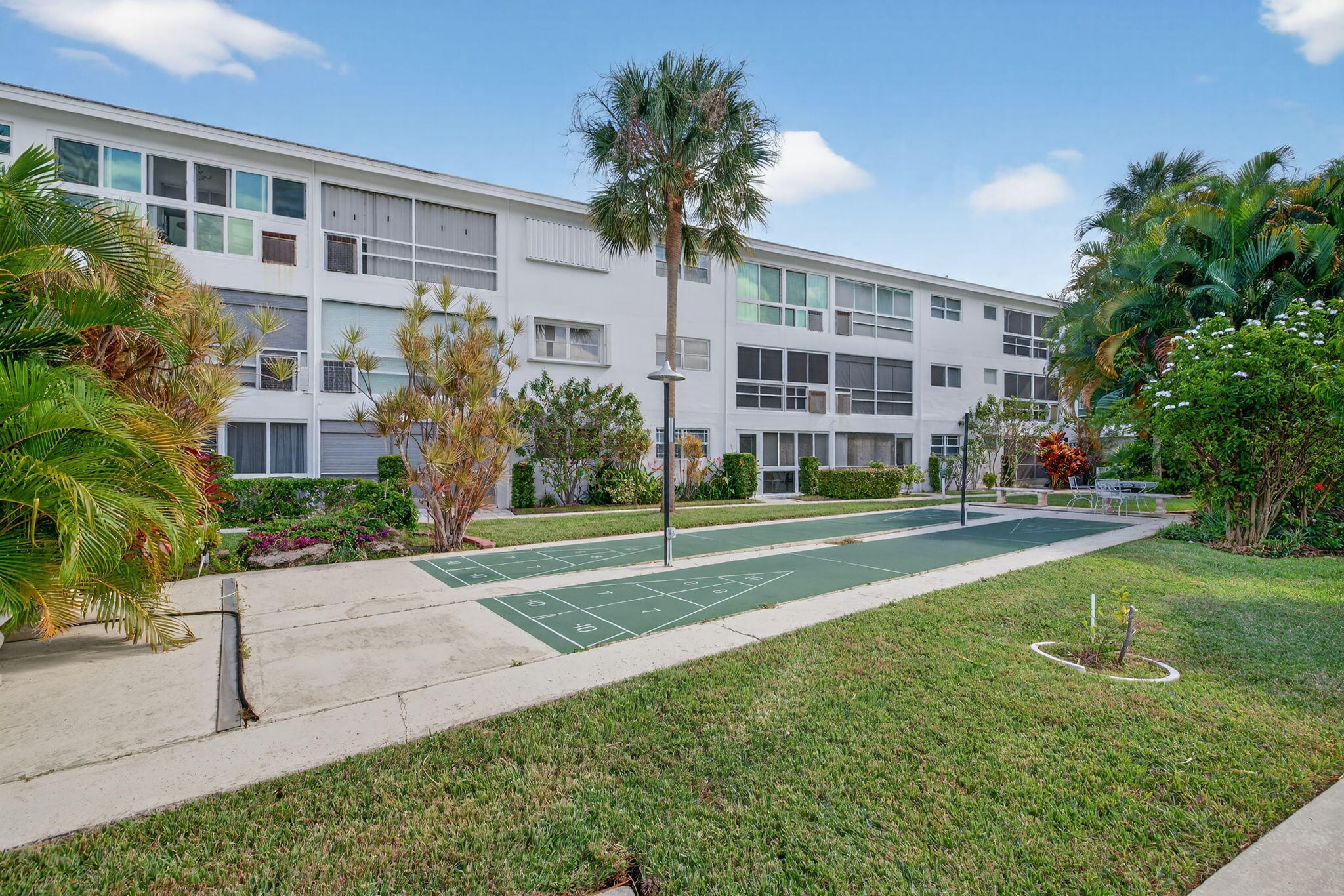 2050 Northeast 39th Street, Unit 210S Lighthouse Point, FL 33064 - Photo 29 of 45 56-web-or-mls-699A2346