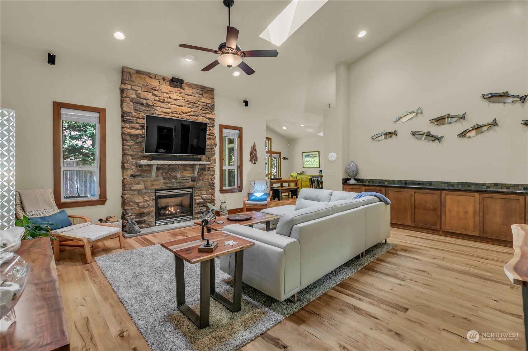 113 Liberty Road Shelton, WA 98584 - Photo 2 of 39 Gallery Image 2