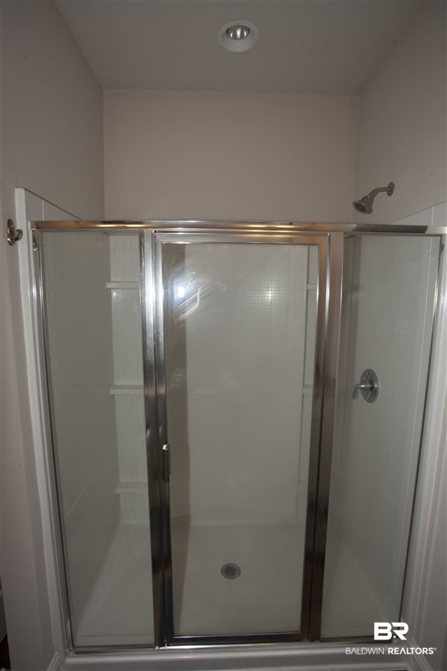 31172 C Thicket Way Daphne, AL 36527 - Photo 22 of 26 Master Bathroom