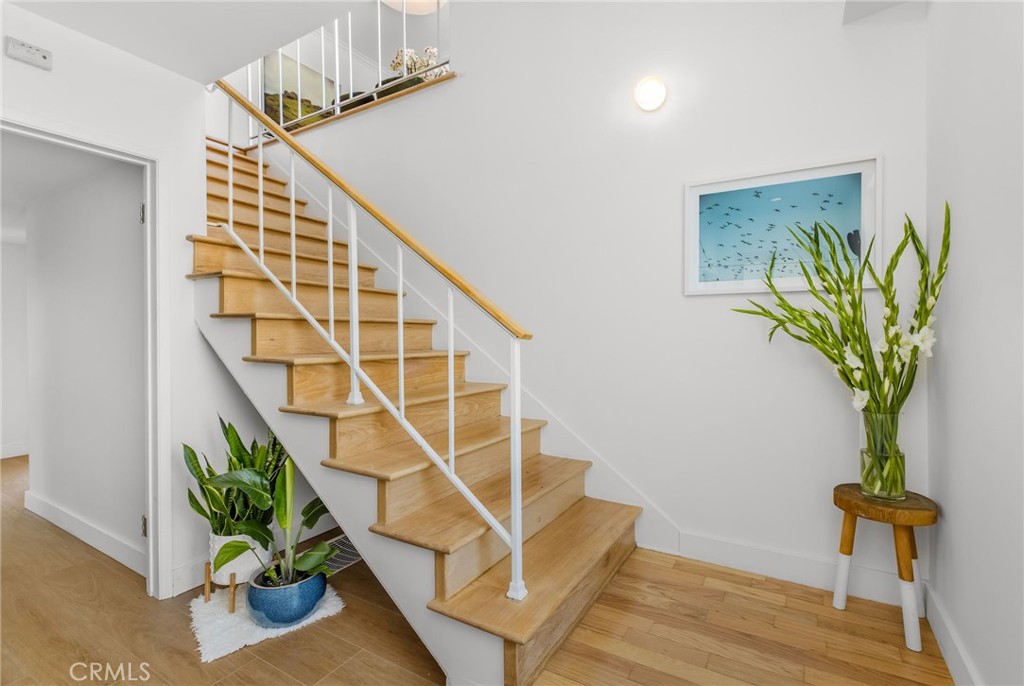 8204 Calabar Avenue Playa del Rey, CA 90293 - Photo 8 of 35 Gallery Image 8