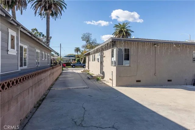 a car parked in front of a building