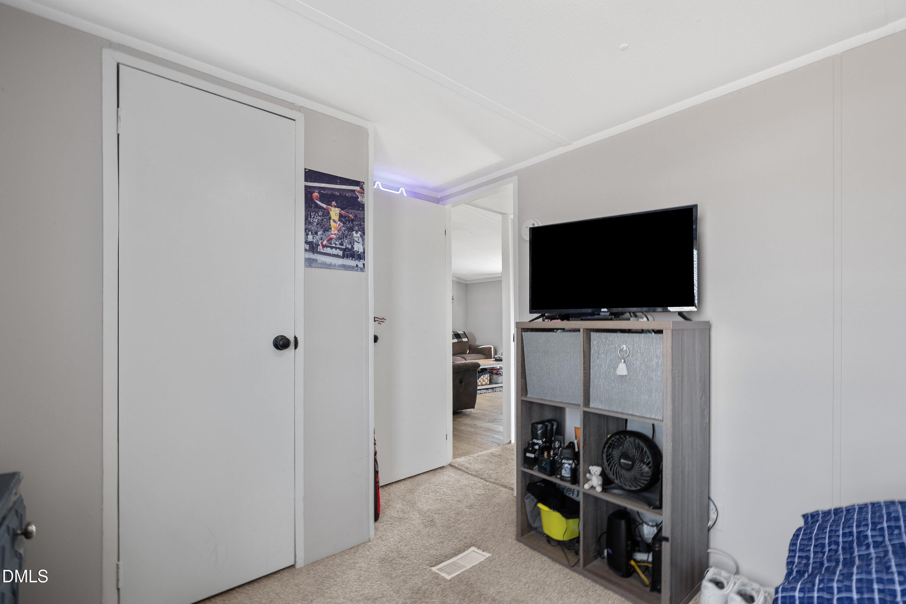 11022 Highway 222 Middlesex, NC 27557 - Photo 19 of 40 35-11022 NC-222 _0555